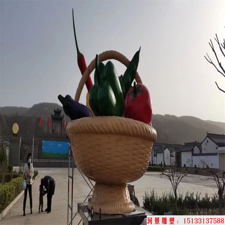 庆阳蔬菜篮子雕塑案例分享1
